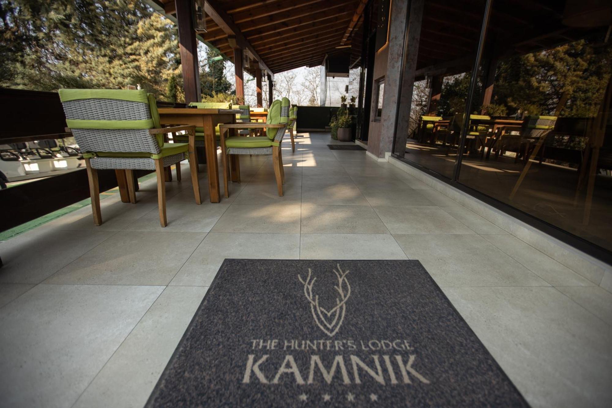 The Hunter's Lodge Kamnik Skopje Exterior foto